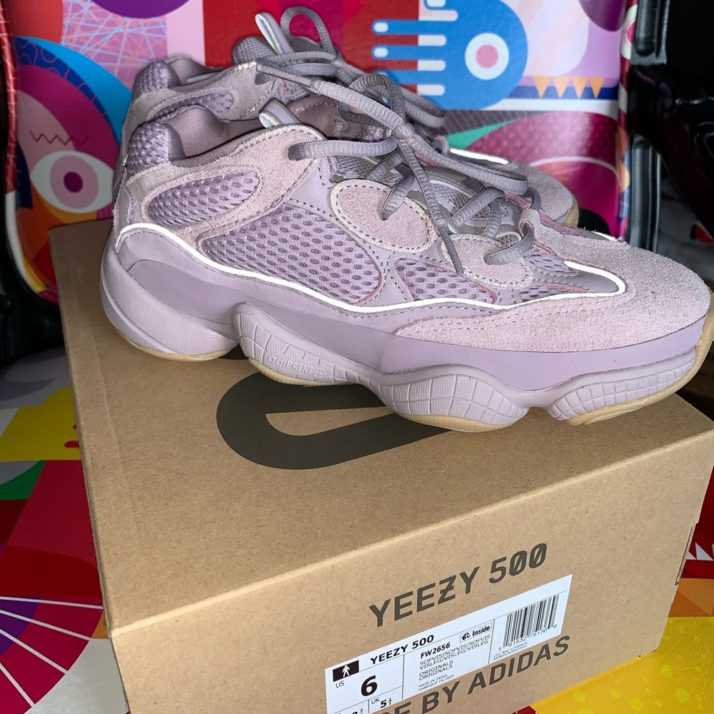 Yeezy Soft Vision 500